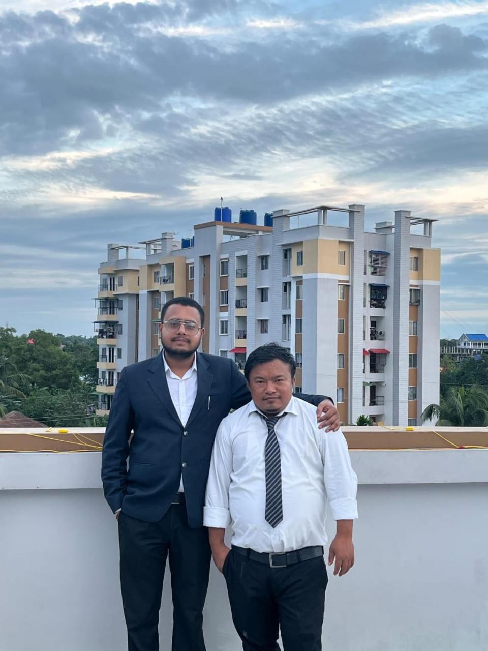 The Dibrugarh Address 호텔 외부 사진